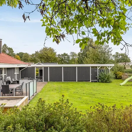 Сasa de vacaciones Helrun - 800m From The Sea By Interhome