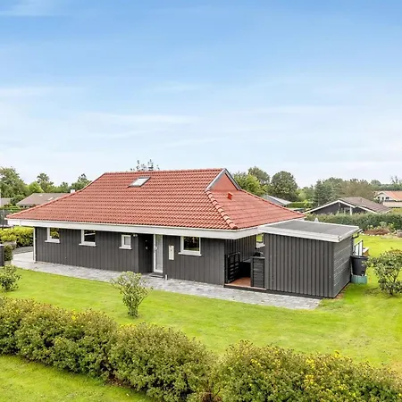 Helrun - 800m From The Sea By Interhome Сasa de vacaciones Hejls